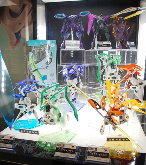 【WF2012夏】ワンフェス公式とタイアップして、ガレージキットコンペティションも開催中の『輪廻のラグランジェ』ブース-14