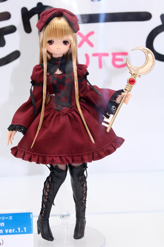 【WF2012夏】美麗なドールが並ぶazoneエンタープライズブース フォトレポート-12