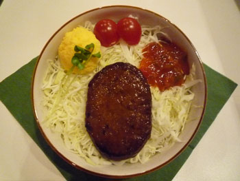 「Fate/Zero展」名古屋会場のMAPや時計塔学生食堂などの情報を公開! さらにufotable製作のオリジナルアイテムの画像も到着!!-2