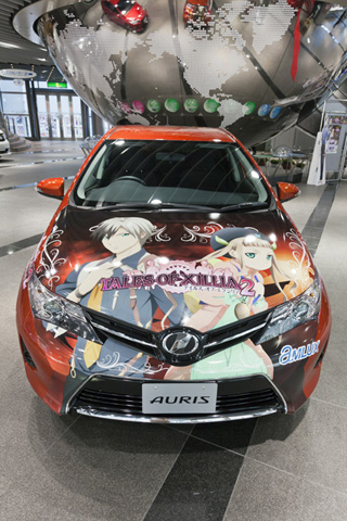 『テイルズ オブ エクシリア2』公式痛車が池袋アムラックスに出現!-3