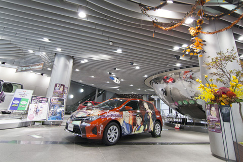 『テイルズ オブ エクシリア2』公式痛車が池袋アムラックスに出現!-12