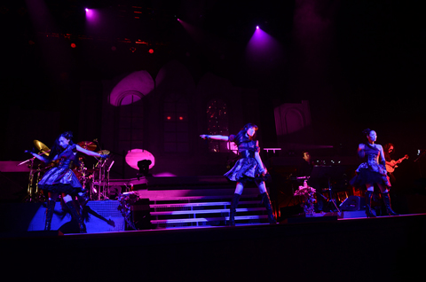 「Kalafina LIVE 2012 “to the beginning”」インタビューレポート！　この日Wakanaさん、Keikoさん、Hikaruさんによぎった想いとは！-2