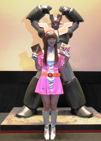 生誕40周年『マジンガーZ』暗黒大将軍ナイト開催！AKB48の田名部生来さんが弓さやかコスで登壇、2人のマジンガー監督にインタビュー！-3