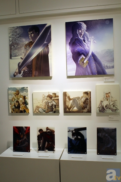 映画『ベルセルク 黄金時代篇III 降臨』の公開を記念した展示会、映画「ベルセルク 黄金時代篇」展が開催中! 実寸大「ドラゴンころし」も見れちゃいます!-5