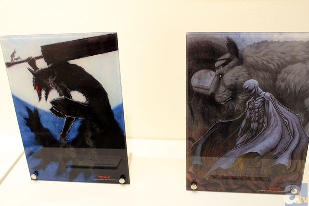 映画『ベルセルク 黄金時代篇III 降臨』の公開を記念した展示会、映画「ベルセルク 黄金時代篇」展が開催中! 実寸大「ドラゴンころし」も見れちゃいます!-8