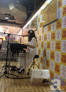 テレビアニメ『AMNESIA』OPテーマが人気のやなぎなぎさんタワーレコード新宿店で発売記念イベントを実施！-1