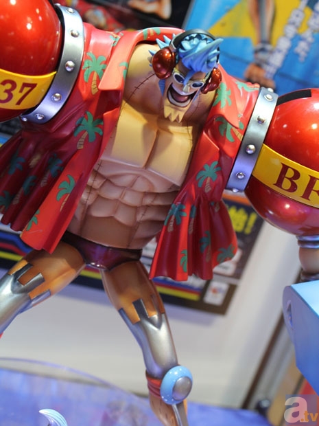 【WF2013冬】メガハウスブースフォトレポその３！　ワンピースフィギュアを紹介！　-26