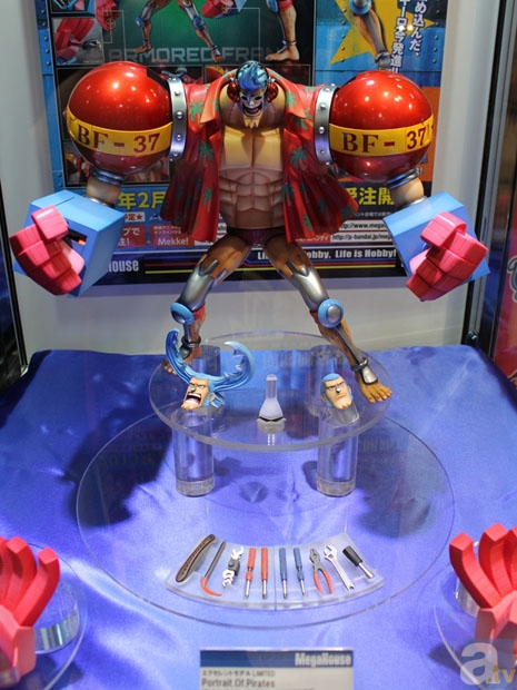 【WF2013冬】メガハウスブースフォトレポその３！　ワンピースフィギュアを紹介！　-28
