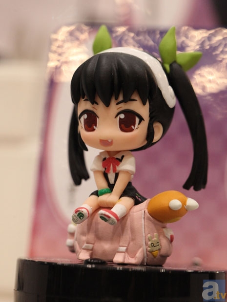 【WF2013冬】ムービックブースフォトレポその２！　ガールズ＆パンツァー、ひだまりスケッチ×ハニカム、偽物語、ペルソナ４などのフィギュアを紹介！　-21