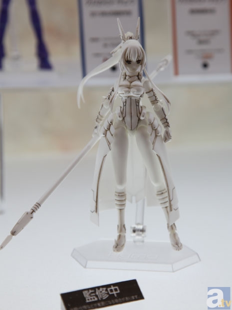 【WF2013冬】グッドスマイルカンパニーブース　フォトレポその12！　マブラヴ オルタナティブ、魔法少女まどか☆マギカ、ひだまりスケッチ×ハニカム、魔法少女リリカルなのはなどのフィギュアを紹介！　-3