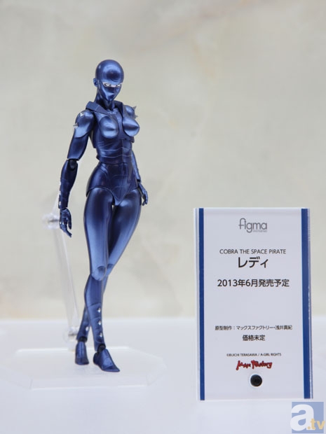 【WF2013冬】グッドスマイルカンパニーブース　フォトレポその12！　マブラヴ オルタナティブ、魔法少女まどか☆マギカ、ひだまりスケッチ×ハニカム、魔法少女リリカルなのはなどのフィギュアを紹介！　-9