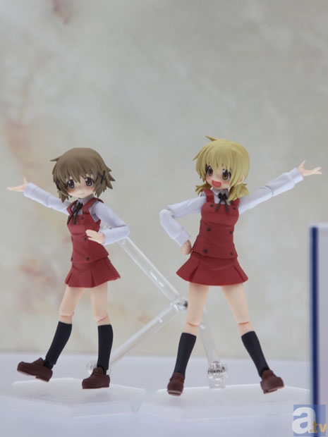 【WF2013冬】グッドスマイルカンパニーブース　フォトレポその12！　マブラヴ オルタナティブ、魔法少女まどか☆マギカ、ひだまりスケッチ×ハニカム、魔法少女リリカルなのはなどのフィギュアを紹介！　-17