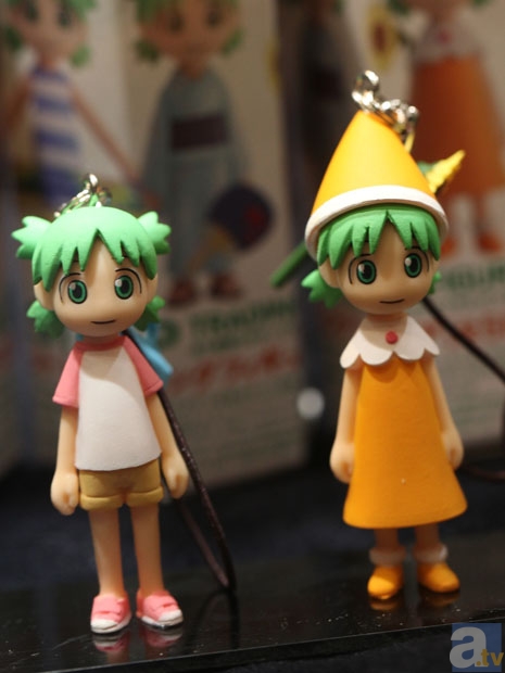 【WF2013冬】海洋堂ブース　フォトレポその２！　偽物語、ヱヴァンゲリヲン新劇場版、よつばと！、ダンボーなどのフィギュアを紹介！　-17