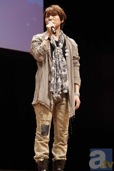 下野さん、神谷さん、遠藤さんによる、息の合ったトークとちょっぴり天然な解答が飛び交ったアニメ『カーニヴァル』開幕公演イベントの模様をレポート-32