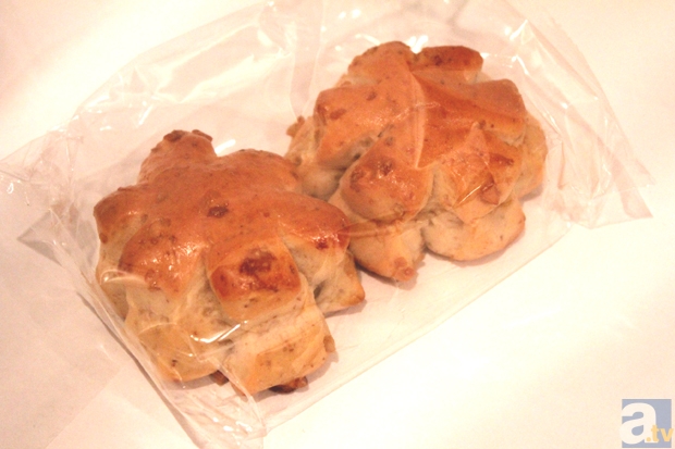 【ACE2013】『BROTHERS CONFLICT』より、ジュリの大好きなくるみ入りのパンが登場!! コラボフード紹介・ジェネオン編-3