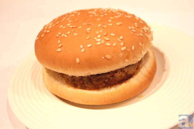 【ACE2013】「ぼっちで食べるミニバーガー」とは!?　コラボフード紹介・メディアファクトリー編-3