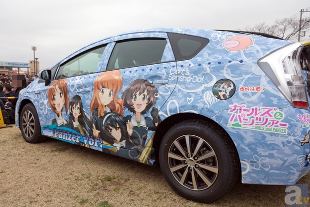 海楽フェスタで『ガールズ&パンツァー』の新痛車が2台お披露目！　なんと、一般販売も決定！-4