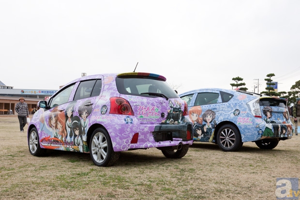 海楽フェスタで『ガールズ&パンツァー』の新痛車が2台お披露目！　なんと、一般販売も決定！-11