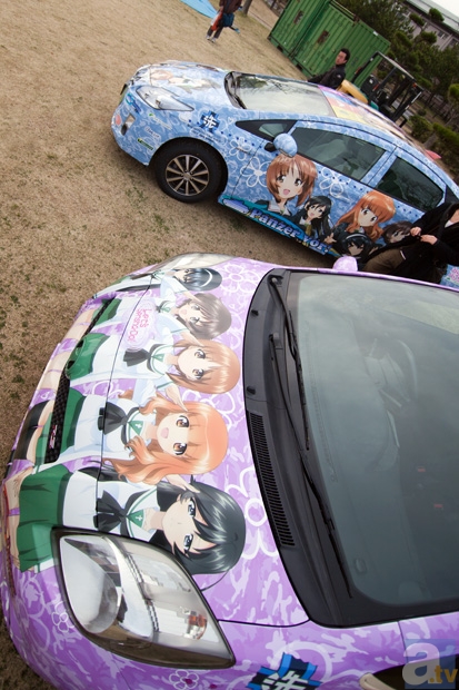 海楽フェスタで『ガールズ&パンツァー』の新痛車が2台お披露目！　なんと、一般販売も決定！-14