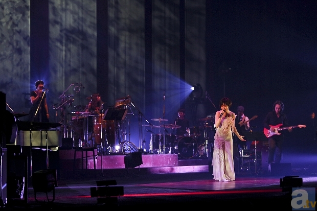 坂本真綾さん、東名阪のライブツアー（坂本真綾LIVE TOUR2013“Roots of SSW”）を完走！　アルバム購入者限定のスペシャル企画「たった1人のためのたった1曲だけのライブ」も熱唱！-3