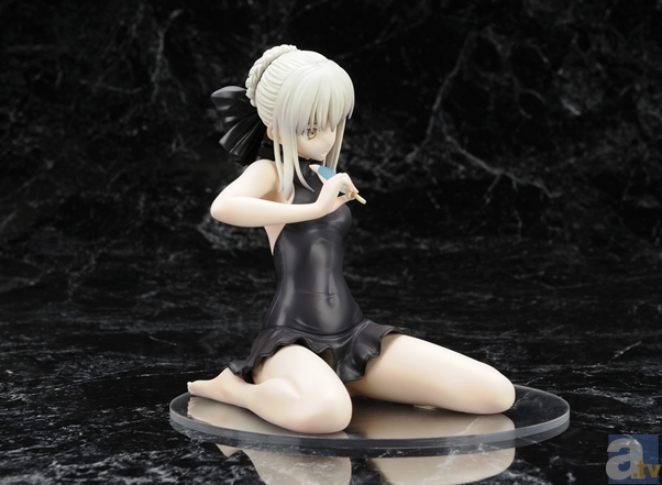 今秋10月、アルターより水着姿の“セイバーオルタ”フィギュアが発売！　見本画像を大公開！-5