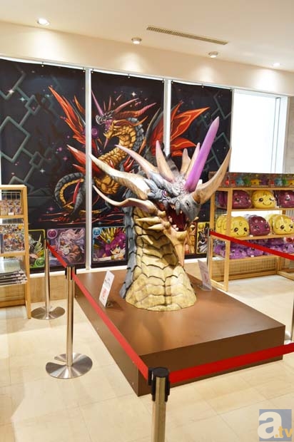 スマホ系ゲームのグッズが盛りだくさん！　8月2日オープンの「AppBank Store 新宿」をレポート-4