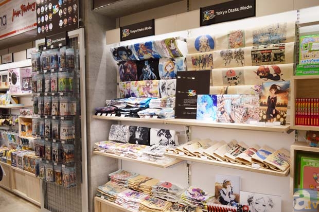 スマホ系ゲームのグッズが盛りだくさん！　8月2日オープンの「AppBank Store 新宿」をレポート-10