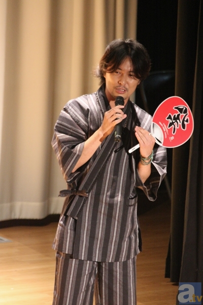 ラジオ番組『ギリギリアウト！？』が初イベント開催！　パーソナリティ・吉野裕行さんがステージ上で前代未聞の生ヘアカット!?