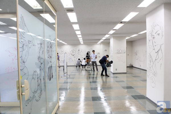 小学館ビル・ロビーに有名作家らの「ラクガキ」がズラリ！　8月24日・25日にはロビーを一般公開-3