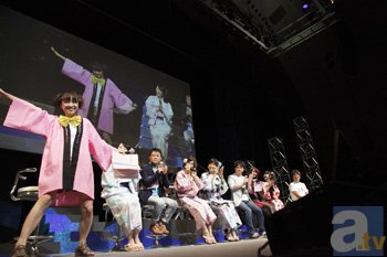 井上喜久子さんや保志総一朗さんが登壇し、10年の思い出を語った「Please！」シリーズ10周年記念イベントレポート-17