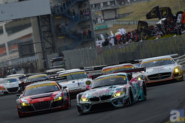 サーキット上の歌姫レーシングミク、怒涛の走りで今期2勝目を勝ち取る！-3