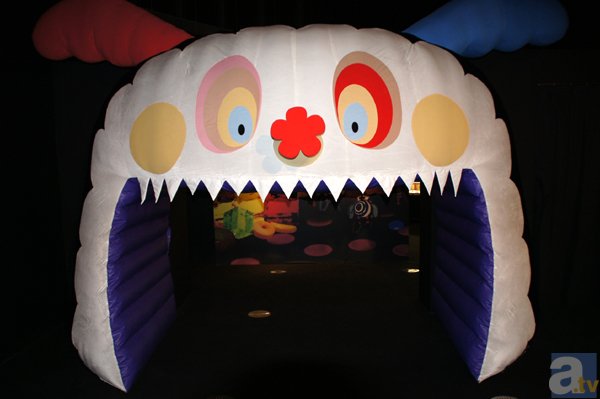 六本木ヒルズの展望台に“魔女空間”が広がる! 「魔法少女まどか☆マギカ 複製原画展」(東京会場)レポート-2