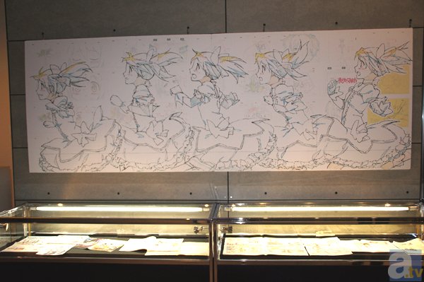 六本木ヒルズの展望台に“魔女空間”が広がる! 「魔法少女まどか☆マギカ 複製原画展」(東京会場)レポート-11