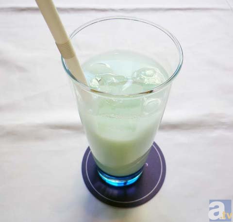 満艦飾家の謎のフライも食べられる!?　3月14日より秋葉原の「キュアメイドカフェ」で『キルラキル』とのコラボカフェがスタート！-4