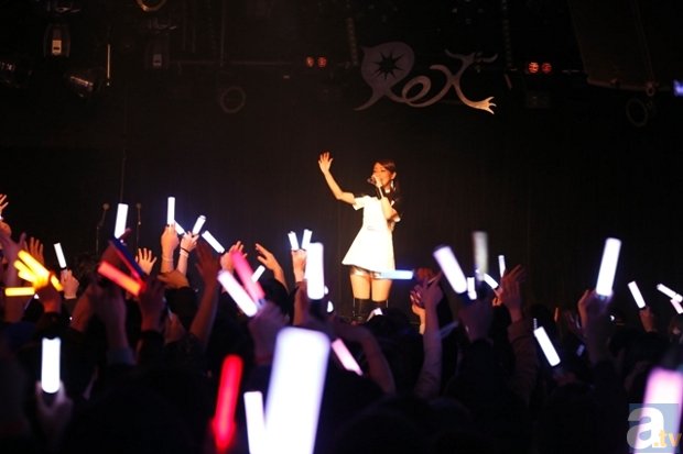 日笠陽子さんの4thシングル発売記念イベントより、公式レポートを公開！　5月にデビュー1周年記念フィルムコンサート開催を大発表！