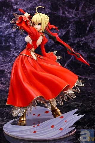 『Fate/EXTRA』より、赤い衣装を纏った「セイバー」がフィギュア化！-2