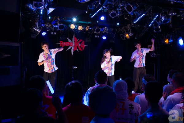 歌だけでなく、ダンスパートでも大盛り上がり！　「高橋美佳子 夏祭り2014 ～おまえたち、かかってこいや！～』ライブレポート-4