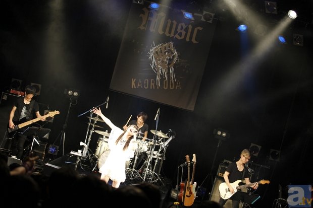 織田かおりさんの「5th SOLO LIVE “Colors”」より公式レポートが到着！　2ndアルバム「Colors」全曲を含む21曲を熱唱！