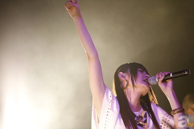 織田かおりさんの「5th SOLO LIVE “Colors”」より公式レポートが到着！　2ndアルバム「Colors」全曲を含む21曲を熱唱！-4