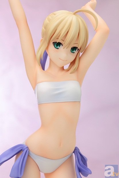 ゲーム『Fate/hollow ataraxia』セイバーの水着姿がフィギュア化！　2015年1月に発売予定！-2