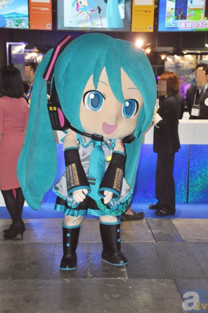 【TGS2014】メーカーブース、コンパニオンフォトレポート！1-43