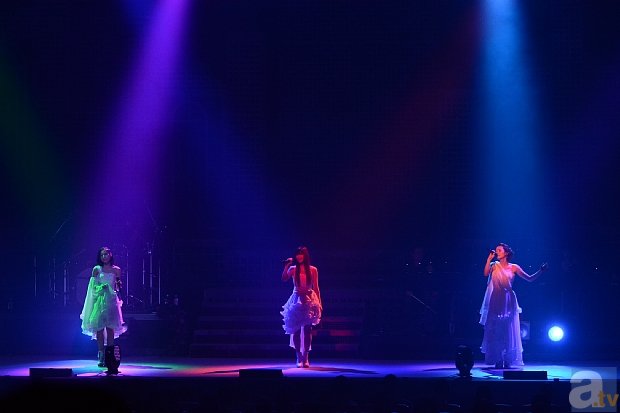 2700人のファンが熱狂！　10月18日大阪で開幕した「Kalafina LIVE TOUR 2014」より、公式レポートを大公開！-2