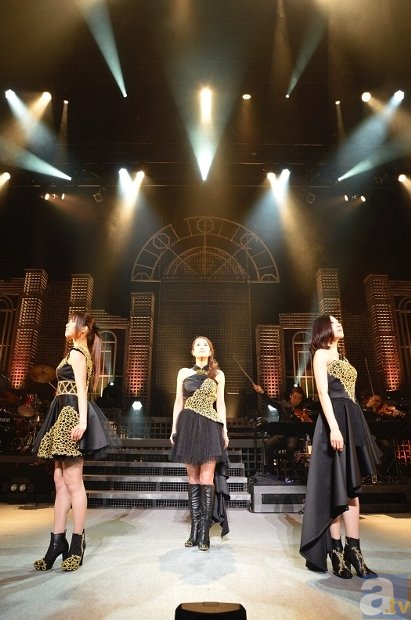 Kalafinaが歌う、テレビ『アルドノア・ゼロ』OPテーマのMVが発売決定！　年末にはCOUNTDOWN JAPAN 14/15への初出演が急遽決定！-2