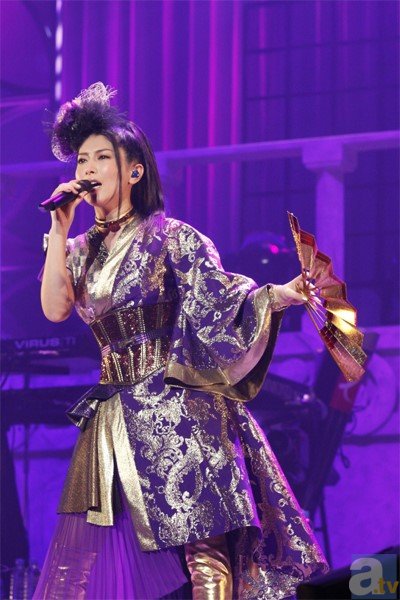 茅原実里さんが武道館で10年間の感謝を歌に込める！　「Minori Chihara 10th Anniversary Live ～SANCTUARY～」レポート