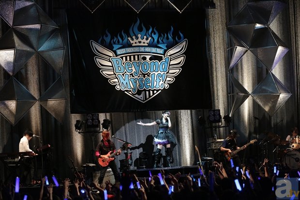 『田所あずさワンマンライブ2014 -Beyond Myself!-』東京公演より、公式レポートが到着! 待望の1stシングル「DREAM LINE」が発売決定!-3