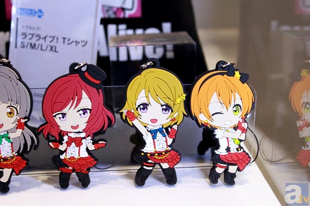 【WF2015冬】もぎゅっとかわいいμ’sのメンバーに注目！　ワンフェス2015[冬]の会場に展示中の『ラブライブ！』フィギュアを徹底フォトレポート！-31