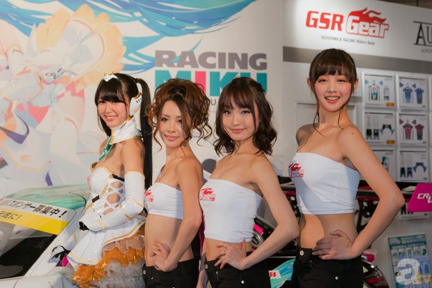 【WF2015冬】今年のテーマは「姫騎士」、グッスマレーシングのニューマシンがワンフェス2015冬の会場で初公開-3