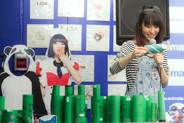 LiSAさん、80名のファンにランチャーをとばす！　アルバム『Launcher』発売記念イベント「LiSA NiGHT」レポート　前編-6