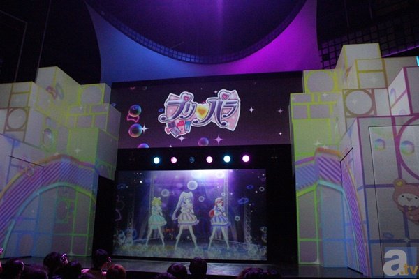 メイキングドラマやサイリウムチェンジも大迫力！　「プリパラ in JOYPOLIS」プロジェクションマッピングを使ったCGライブをレポート！-1