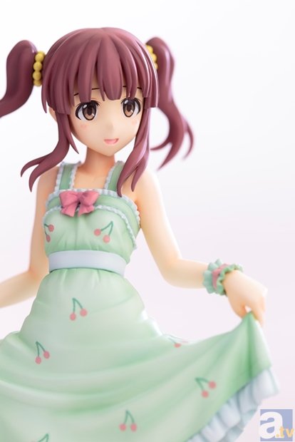 大人気TVアニメ『アイドルマスター シンデレラガールズ』より、クローバー集めが趣味の気弱なアイドル、緒方智絵里がフィギュア化！-7